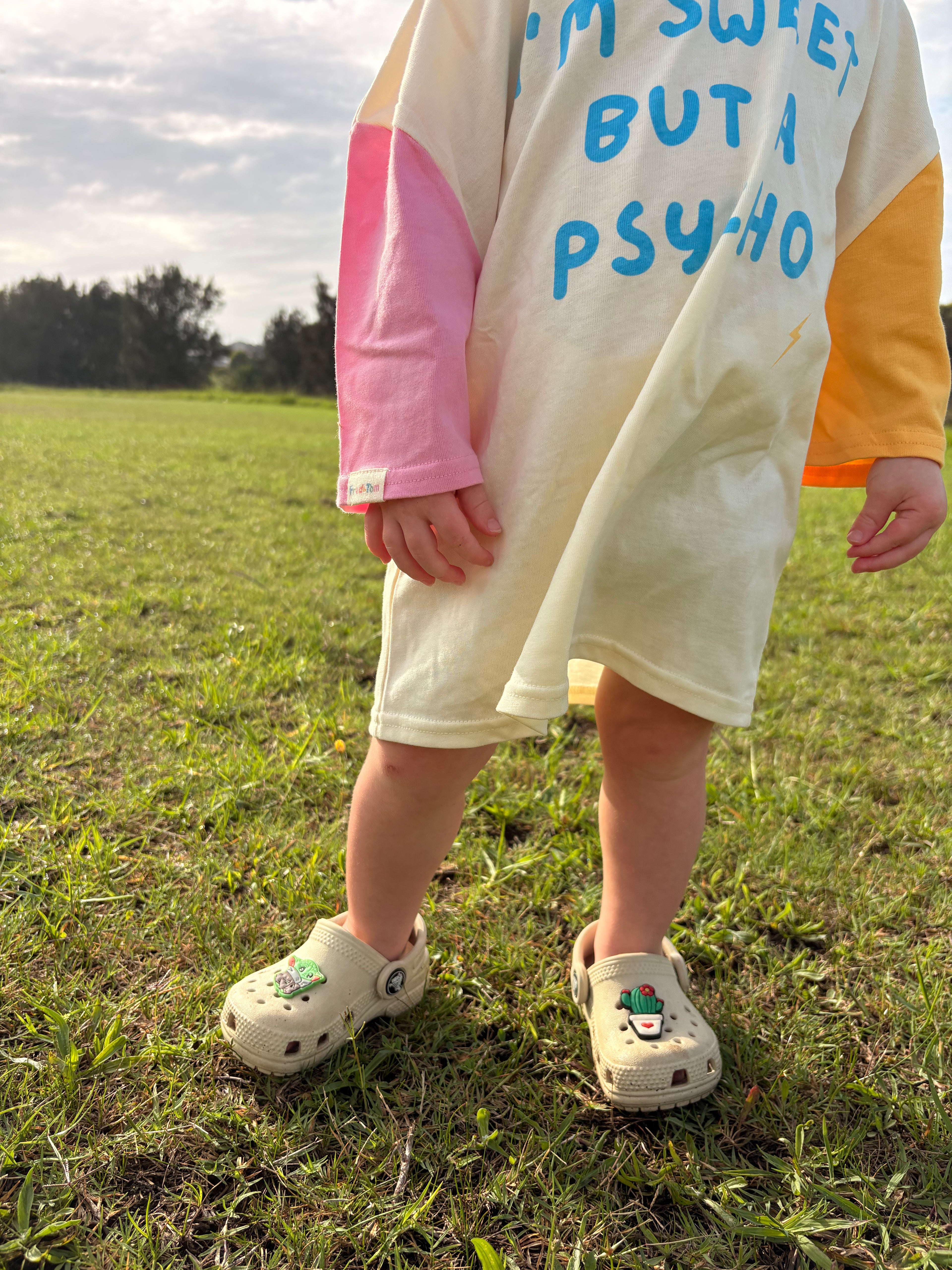 I'M SWEET BUT A PSYCHO | KIDS TEE