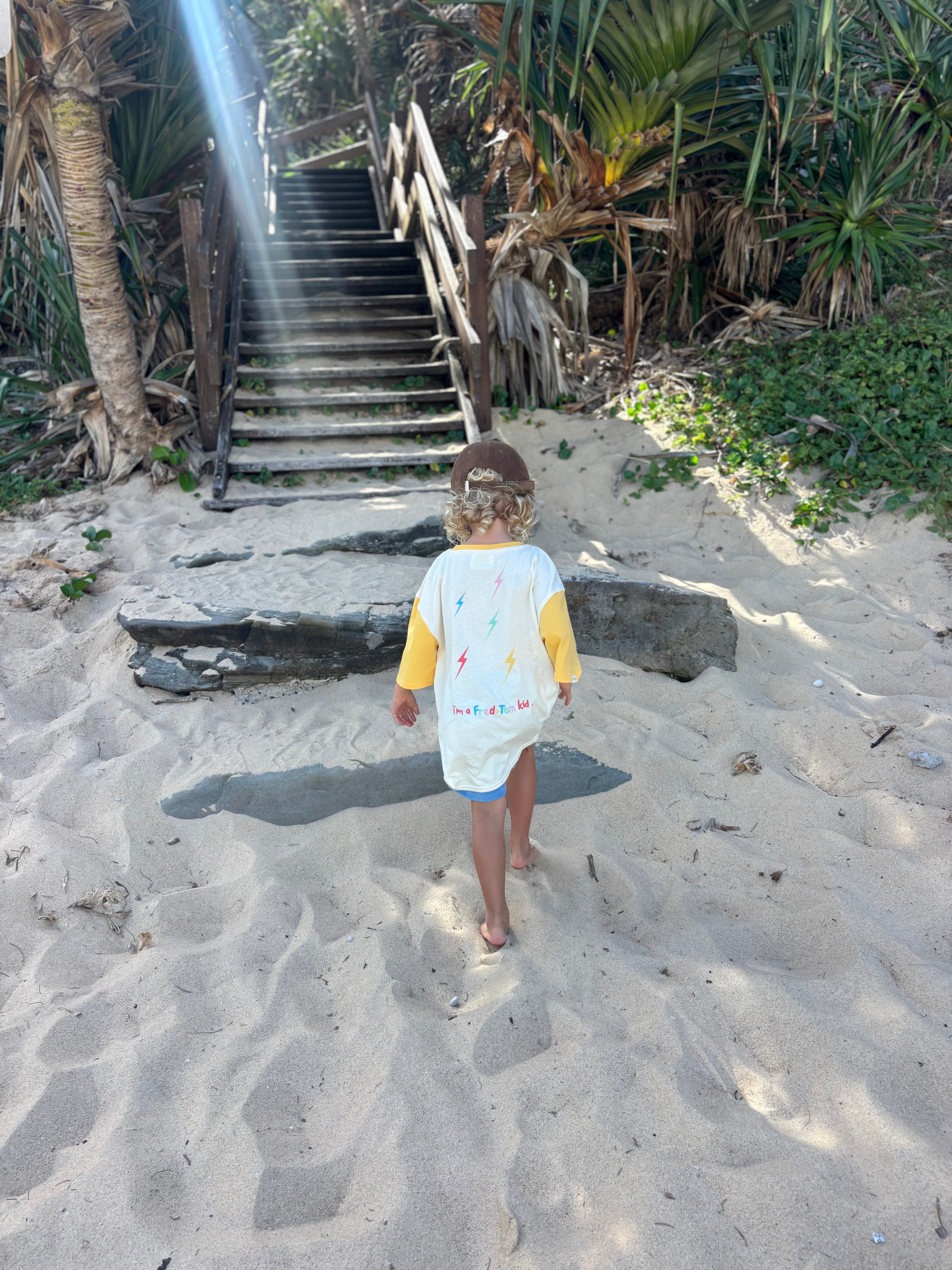 THE FLOOR IS LAVA | KIDS TEE